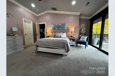 210 Hargett Court, Charlotte, NC 28211 - Photo 15