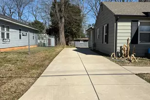 3216 Boyd St, Charlotte, NC 28208 - Photo 3