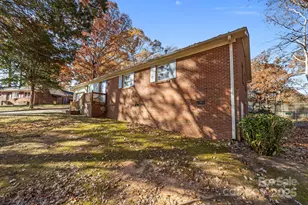 4007 Brookstone Ct, Gastonia, NC 28052 - Photo 7