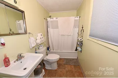 478 Foxwood Drive, Marion, NC 28752 - Photo 41