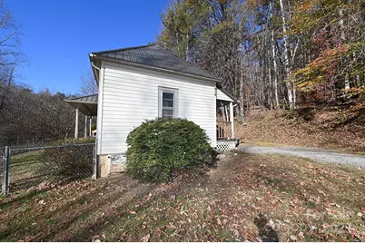 478 Foxwood Drive, Marion, NC 28752 - Photo 47
