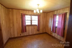 810 Neal Hawkins Rd, Gastonia, NC 28056 - Photo 13
