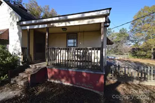 810 Neal Hawkins Rd, Gastonia, NC 28056 - Photo 9