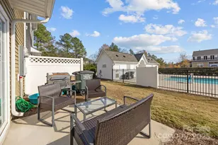 15217 Wrights Crossing Dr, Charlotte, NC 28278 - Photo 23