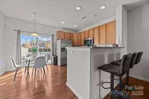 15217 Wrights Crossing Dr, Charlotte, NC 28278 - Photo 7