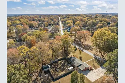 624 Patricia Avenue, Harrisburg, NC 28075 - Photo 45