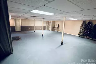 21 Eagle Dr, Taylorsville, NC 28681 - Photo 17