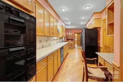 1360 Betsy Drive, Charlotte, NC 28211 - Photo 9