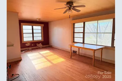 271 Sunnybrook Drive, Spruce Pine, NC 28777 - Photo 11