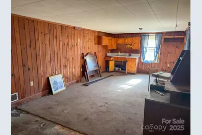 271 Sunnybrook Drive, Spruce Pine, NC 28777 - Photo 17