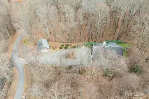 905 Old Fiddle Rd, Waynesville, NC 28786 - Photo 31