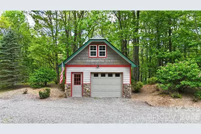 905 Old Fiddle Road, Waynesville, NC 28786 - Photo 33