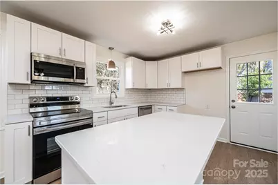 731 7th Avenue Court SE, Hickory, NC 28602 - Photo 5