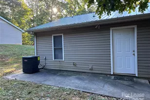 108 Bryans Way, Lincolnton, NC 28092 - Photo 9