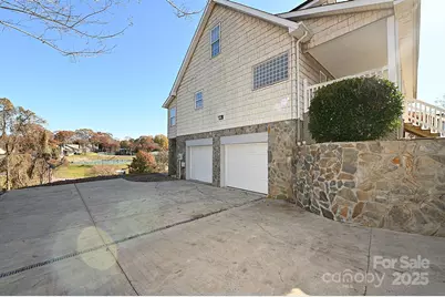 518 30th Avenue Circle NE, Hickory, NC 28601 - Photo 37