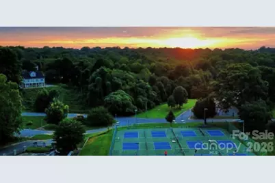 518 30th Avenue Circle NE, Hickory, NC 28601 - Photo 3