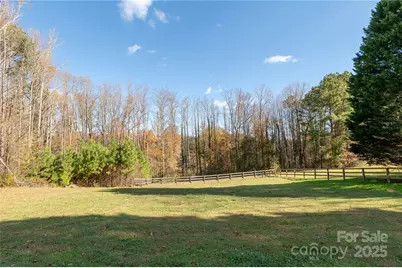 21 Walker Street Extension, Columbus, NC 28722 - Photo 23