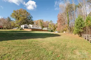 21 Walker Street Ext., Columbus, NC 28722 - Photo 27