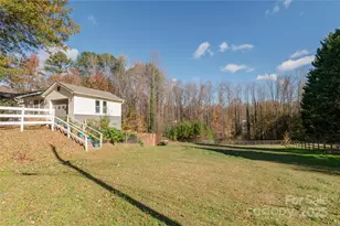 21 Walker Street Ext., Columbus, NC 28722 - Photo 25