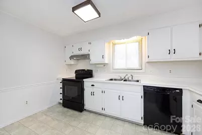 8410 Ramath Drive, Charlotte, NC 28211 - Photo 11