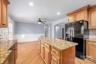 4600 Castleton Rd, Charlotte, NC 28211 - Photo 7