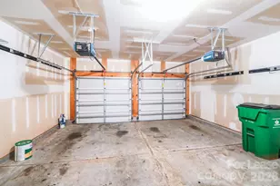 9710 Rocky Ford Rd, Charlotte, NC 28269 - Photo 27