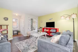 2014 Countrymens Ct, Charlotte, NC 28210 - Photo 7