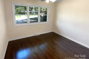 1913 Herrin Ave, Charlotte, NC 28205 - Photo 5