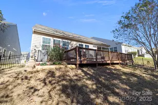 725 Bearcamp Way, Fort Mill, SC 29715 - Photo 37