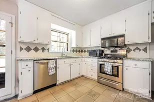 7615 Alexander Rd, Charlotte, NC 28270 - Photo 9