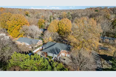 300 Gloucestershire Road, Winston Salem, NC 27104 - Photo 39