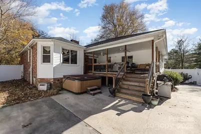 300 Gloucestershire Road, Winston Salem, NC 27104 - Photo 31