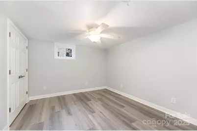 300 Gloucestershire Road, Winston Salem, NC 27104 - Photo 27