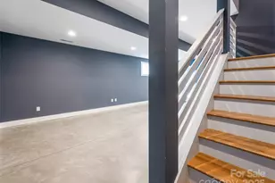 27 Mauricet Ln, Asheville, NC 28806 - Photo 33