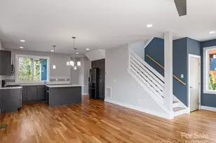 27 Mauricet Ln, Asheville, NC 28806 - Photo 9