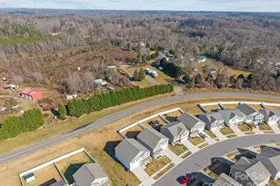 2124 Eastway Dr, Dallas, NC 28034 - Photo 7