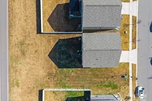 2124 Eastway Dr, Dallas, NC 28034 - Photo 9