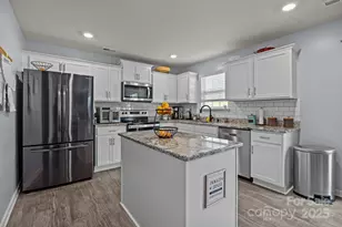 2124 Eastway Dr, Dallas, NC 28034 - Photo 25