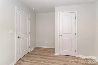 5038 Springarn Court, Charlotte, NC 28208 - Photo 33