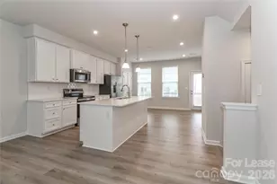 5038 Springarn Ct, Charlotte, NC 28208 - Photo 3