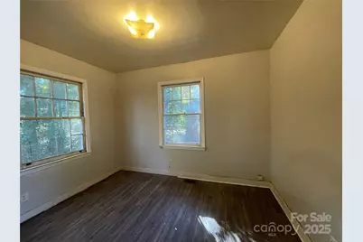 1828 Maribel Avenue, Charlotte, NC 28216 - Photo 5