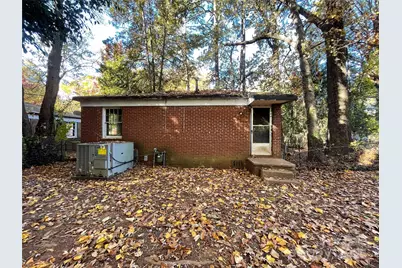 1828 Maribel Avenue, Charlotte, NC 28216 - Photo 9