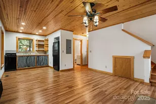 7158 Max Patch Rd, Hot Springs, NC 28743 - Photo 11