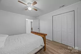 504 W Church St, Dallas, NC 28034 - Photo 11