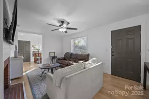 504 W Church St, Dallas, NC 28034 - Photo 13