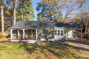 504 W Church St, Dallas, NC 28034 - Photo 5