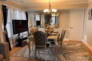 2913 Summerland Dr, Charlotte, NC 28105 - Photo 11