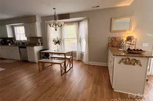 2913 Summerland Dr, Charlotte, NC 28105 - Photo 17