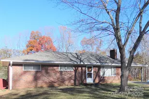 150 Fonda Rd, Statesville, NC 28677 - Photo 1