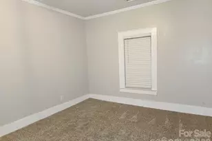 811 Sulphur Springs Rd, Hiddenite, NC 28636 - Photo 11